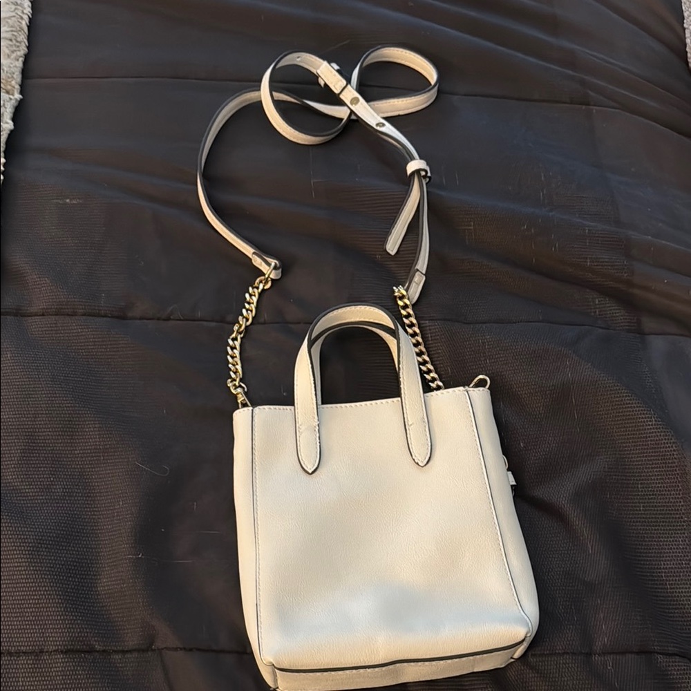 Elegant Cream Handbag